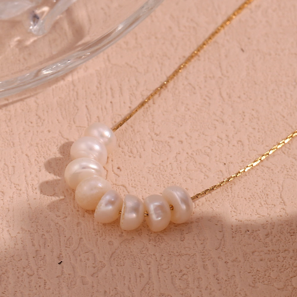 Charming Pearl 18K Golden Plated Necklace - Femerald