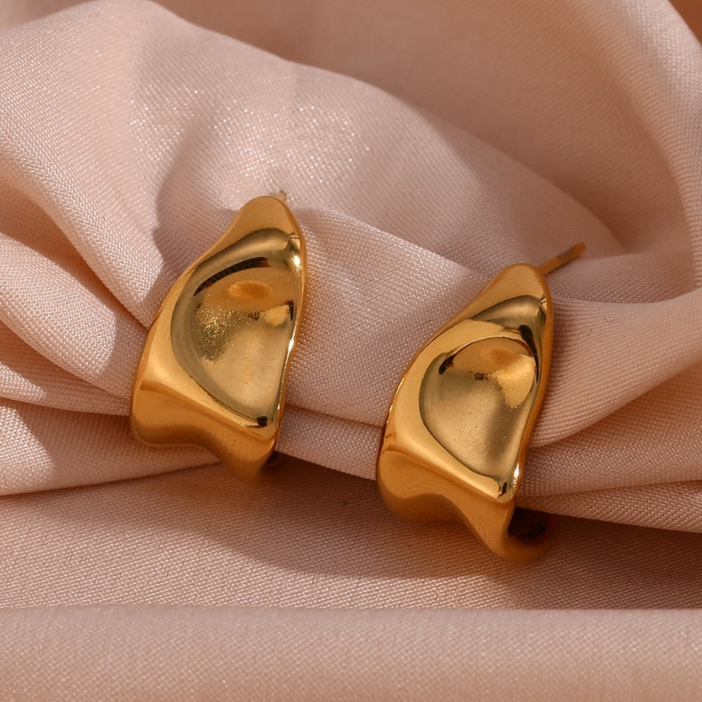 Classy 18k Gold Plated Earring - Femerald