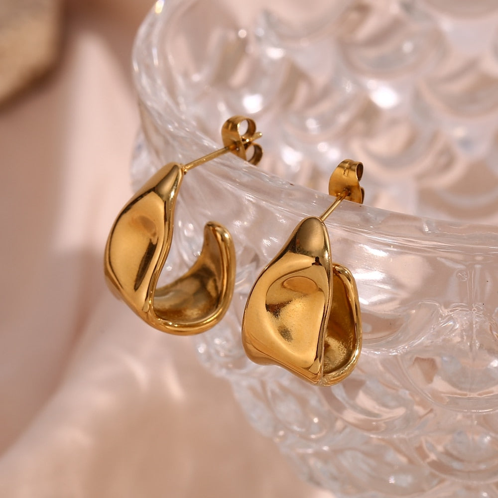Classy 18k Gold Plated Earring - Femerald